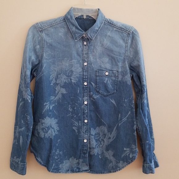 GAP Tops - Gap Women's Front Button Down Denim Shirt